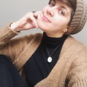 Meet your Posher, Maegan